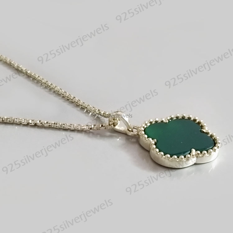Green onyx clover pendant Gemstone pendants